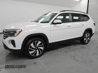 2024 Volkswagen Atlas SE z VIN 1V2WR2CA9RC535418, wystawiony jako Copart lot #50661045 z przebiegiem 34 304 mil mil oraz Czysty tytuł • Clean title. Historia ofert i sprzedaży dostępna na DreamBid. Obrazek 1.