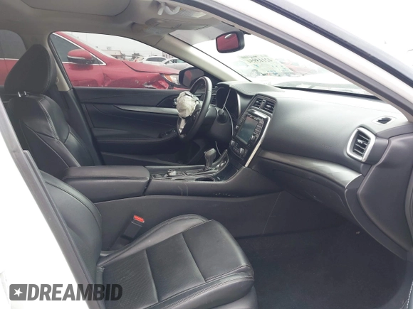 2018 Nissan Maxima SL with VIN 1N4AA6AP9JC399142, listed as a IAAI auction lot 42115954 with 77,191 mi miles and . Bid and sale history available at DreamBid. Image 5.