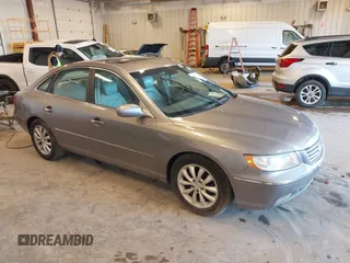 2007 Hyundai Azera SE z VIN KMHFC46F87A173110, wystawiony jako IAAI lot #42275974 z przebiegiem 208 901 mil mil oraz . Historia ofert i sprzedaży dostępna na DreamBid. Obrazek 1.