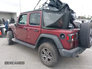 2021 Jeep Wrangler Unlimited Willys with VIN 1C4HJXDN5MW840857, listed as a IAAI auction lot 41885671 with 19,709 mi miles and . Bid and sale history available at DreamBid. Image 3.