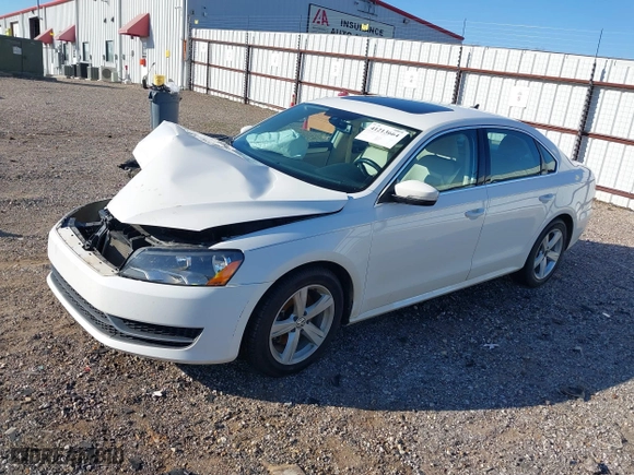 2013 Volkswagen Passat SE w/Sunroof with VIN 1VWBH7A31DC007320, listed as a IAAI auction lot 41213664 with 164,040 mi miles. Bid and sale history available at carsss.com. Image 2.