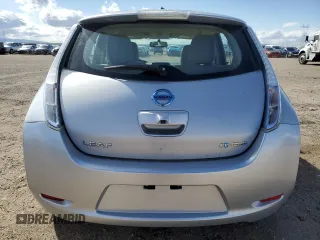 2011 Nissan LEAF SL-e with VIN JN1AZ0CP8BT006149, listed as a Copart auction lot 49096905 with 24,379 mi miles and Clean Title. Bid and sale history available at carsss.com. Image 6.