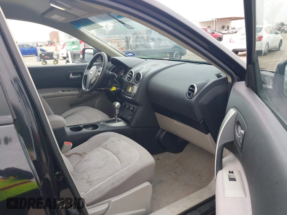 2013 Nissan Rogue S with VIN JN8AS5MT6DW009969, listed as a IAAI auction lot 41747420 with 157,864 mi miles. Bid and sale history available at carsss.com. Image 5.