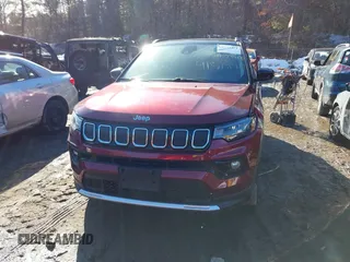 2022 Jeep Compass Limited z VIN 3C4NJDCB9NT193699, wystawiony jako IAAI lot #41574414 z przebiegiem 18 738 mil mil oraz . Historia ofert i sprzedaży dostępna na DreamBid. Obrazek 13.