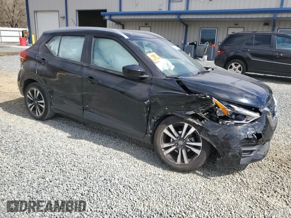 2020 Nissan Kicks SV with VIN 3N1CP5CV0LL529455, listed as a Copart auction lot 47615065 with 88,605 mi miles and Salvage Title. Bid and sale history available at DreamBid. Image 4.