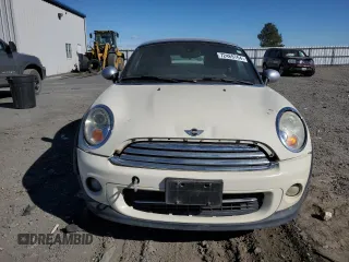 2012 MINI Cooper Coupe with VIN WMWSX1C58CT300032, listed as a Copart auction lot 72469764 with 0 mi miles and Clean Title. Bid and sale history available at carsss.com. Image 5.