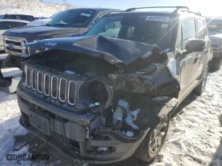 2017 Jeep Renegade Latitude with VIN ZACCJBBB1HPG59635, listed as a Copart auction lot 89309315 with 126,041 mi miles and Salvage Title. Bid and sale history available at carsss.com. Image 1.