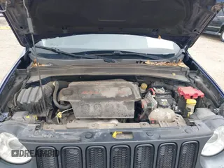 2018 Jeep Renegade Latitude z VIN ZACCJBBB3JPH91057, wystawiony jako IAAI lot #41547553 z przebiegiem 74 819 mil mil oraz . Historia ofert i sprzedaży dostępna na DreamBid. Obrazek 10.