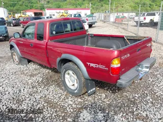 2003 Toyota Tacoma with VIN 5TEWN72N63Z196219, listed as a IAAI auction lot 42196049 with 137,102 mi miles. Bid and sale history available at carsss.com. Image 3.