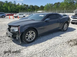 2014 Chevrolet Camaro LS z VIN 2G1FA1E39E9304949, wystawiony jako Copart lot #52332625 z przebiegiem 106 115 mil mil oraz Szkoda całkowita • Salvage title. Historia ofert i sprzedaży dostępna na DreamBid. Obrazek 1.