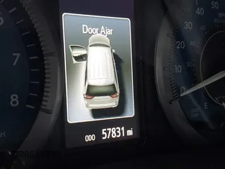 2020 Toyota Sienna XLE Auto Access Seat with VIN 5TDYZ3DC0LS024542, listed as a IAAI auction lot 41747243 with 57,831 mi miles and . Bid and sale history available at DreamBid. Image 15.