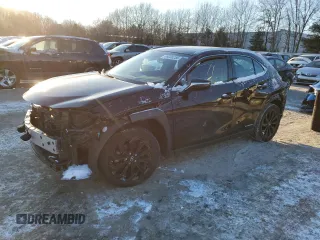 2021 Lexus UX with VIN JTHP9JBH3M2053815, listed as a Copart auction lot 89206255 with 40,037 mi miles and Salvage Title. Bid and sale history available at carsss.com. Image 1.
