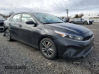 2022 Kia Forte LXS with VIN 3KPF24AD7NE439188, listed as a Copart auction lot 47045315 with 40,865 mi miles and Salvage Title. Bid and sale history available at carsss.com. Image 4.