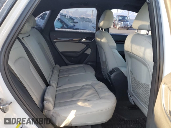 2015 Audi Q3 2.0T Prestige with VIN WA1GFCFS6FR014202, listed as a Copart auction lot 88934125 with 180,082 mi miles and Clean Title. Bid and sale history available at carsss.com. Image 10.