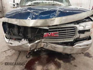 2002 GMC Sierra 2500HD SLE with VIN 1GTHK23192F157362, listed as a IAAI auction lot 41200514 with 145,273 mi miles. Bid and sale history available at carsss.com. Image 6.