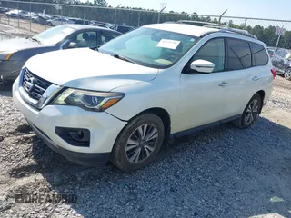 2017 Nissan Pathfinder Platinum with VIN 5N1DR2MN9HC601874, listed as a IAAI auction lot 42275736 with 169,467 mi miles and . Bid and sale history available at DreamBid. Image 2.