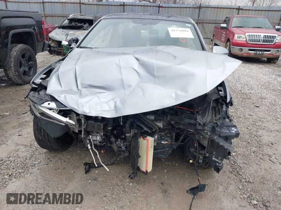 2020 Volkswagen Jetta GLI S z VIN 3VW6T7BU9LM011281, wystawiony jako IAAI lot #41576884 z przebiegiem 66 252 mil mil oraz . Historia ofert i sprzedaży dostępna na DreamBid. Obrazek 6.