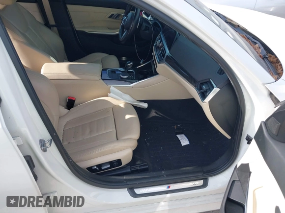 2019 BMW 3 Series 330i with VIN WBA5R1C53KAK08179, listed as a IAAI auction lot 42010397 with 71,975 mi miles and . Bid and sale history available at DreamBid. Image 5.