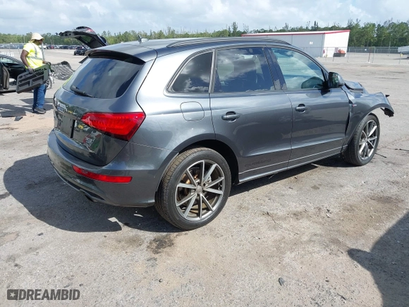 2016 Audi Q5 Premium Plus with VIN WA1D7AFPXGA008855, listed as a IAAI auction lot 41957649 with 17,337 mi miles. Bid and sale history available at carsss.com. Image 4.