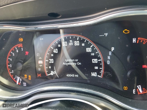 2018 Dodge Durango SXT with VIN 1C4RDJAG6JC386307, listed as a Copart auction lot 48639195 with 40,043 mi miles and Salvage Title. Bid and sale history available at carsss.com. Image 9.