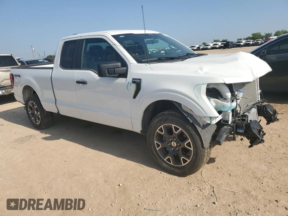2025 Ford F-150 with VIN 1FTEX2LP7SKD14189, listed as a Copart auction lot 55840875 with 3,304 mi miles and Salvage title. Bid and sale history available at DreamBid. Image 4.