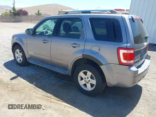 2008 Ford Escape Hybrid with VIN 1FMCU59H28KB77877, listed as a IAAI auction lot 42538747 with 305,353 mi miles and . Bid and sale history available at DreamBid. Image 3.
