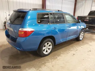 2008 Toyota Highlander with VIN JTEES41A382029633, listed as a IAAI auction lot 41735660 with 224,450 mi miles. Bid and sale history available at carsss.com. Image 4.