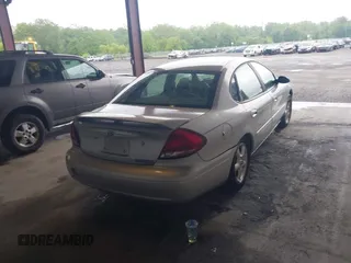 2006 Ford Taurus SE z VIN 1FAFP53U76A195301, wystawiony jako IAAI lot #42180556 z przebiegiem 180 599 mil mil oraz . Historia ofert i sprzedaży dostępna na DreamBid. Obrazek 4.