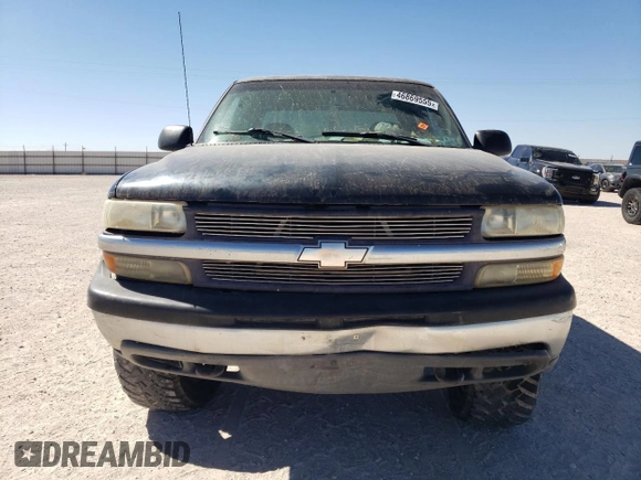 2001 Chevrolet Silverado 1500 LS with VIN 2GCEK19T311166246, listed as a Copart auction lot 46869555 with 327,121 mi miles and Salvage Title. Bid and sale history available at DreamBid. Image 5.