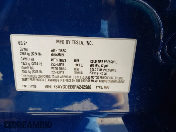 2024 Tesla Model Y Long Range with VIN 7SAYGDEE6RA242980, listed as a IAAI auction lot 40121685 with 9,126 mi miles and . Bid and sale history available at DreamBid. Image 9.