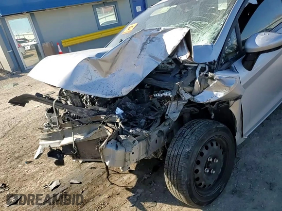2016 Ford Fiesta S z VIN 3FADP4TJ0GM120600, wystawiony jako Copart lot #42301475 z przebiegiem Nie podano mil oraz Szkoda całkowita • Salvage title. Historia ofert i sprzedaży dostępna na DreamBid. Obrazek 11.
