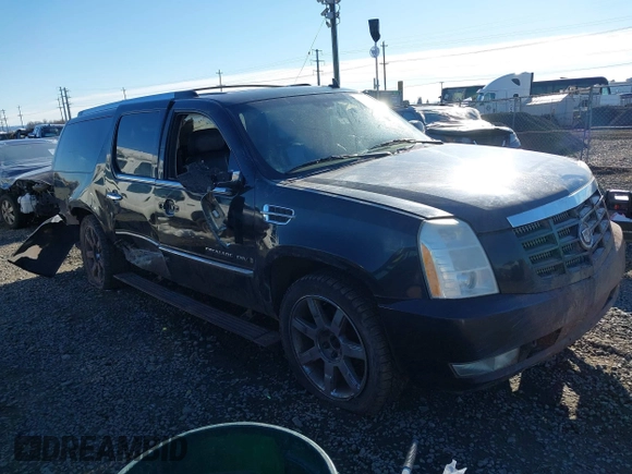 2008 Cadillac Escalade ESV z VIN 1GYFK66868R233774, wystawiony jako IAAI lot #41558263 z przebiegiem Nie podano mil oraz . Historia ofert i sprzedaży dostępna na DreamBid. Obrazek 1.