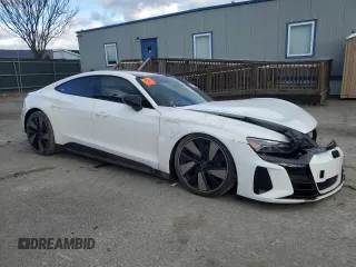 2023 Audi e-tron GT Prestige z VIN WAUEJBFW6P7005535, wystawiony jako Copart lot #87029614 z przebiegiem 6 355 mil mil oraz Szkoda całkowita • Salvage title. Historia ofert i sprzedaży dostępna na DreamBid. Obrazek 4.