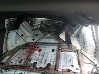 2021 Ford Explorer z VIN 1FM5K8AC0MGC31657, wystawiony jako Copart lot #70309654 z przebiegiem Nie podano mil oraz Szkoda całkowita • Salvage title. Historia ofert i sprzedaży dostępna na DreamBid. Obrazek 10.