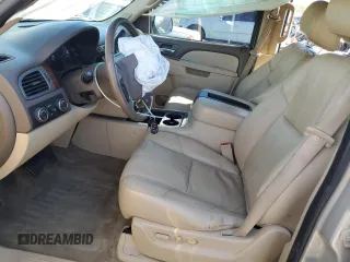 2012 GMC Yukon XL SLT with VIN 1GKS2KE77CR151295, listed as a Copart auction lot 42218105 with 84,590 mi miles and Salvage Title. Bid and sale history available at carsss.com. Image 7.