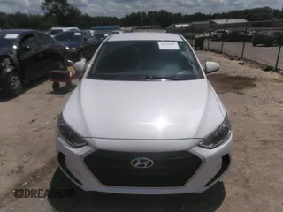 2018 Hyundai Elantra SEL z VIN 5NPD84LF5JH339083, wystawiony jako IAAI lot #42160287 z przebiegiem 108 161 mil mil oraz . Historia ofert i sprzedaży dostępna na DreamBid. Obrazek 12.