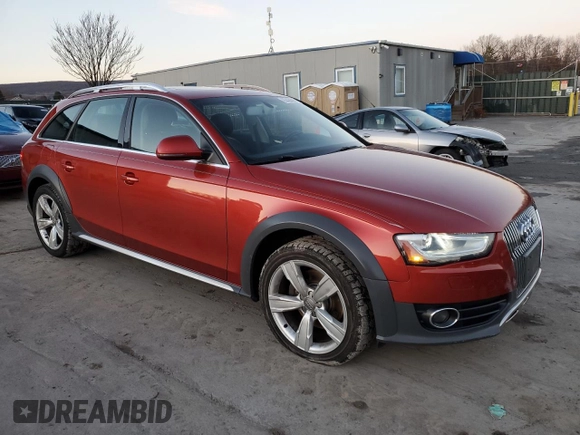 2014 Audi allroad Premium Plus with VIN WA1UFAFLXEA133965, listed as a Copart auction lot 85428384 with 143,511 mi miles and Salvage Title. Bid and sale history available at carsss.com. Image 4.