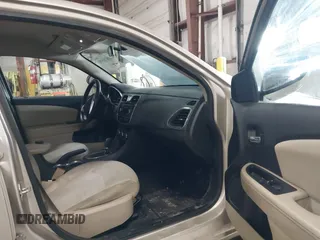 2014 Chrysler 200 Touring with VIN 1C3CCBBB8EN107990, listed as a IAAI auction lot 41878376 with 137,424 mi miles. Bid and sale history available at carsss.com. Image 5.