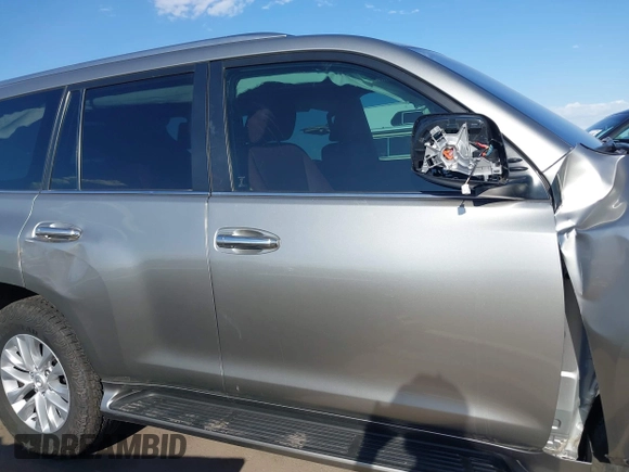 2023 Lexus GX 460 Premium with VIN JTJAM7BX3P5372275, listed as a IAAI auction lot 42043457 with 31,735 mi miles and . Bid and sale history available at DreamBid. Image 13.