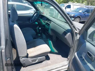 1994 Toyota T100 z VIN JT4VD10C8R0018446, wystawiony jako IAAI lot #42419359 z przebiegiem 147 981 mil mil oraz . Historia ofert i sprzedaży dostępna na DreamBid. Obrazek 5.