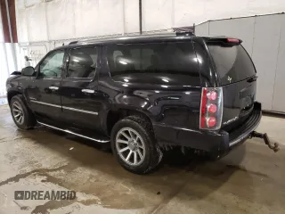 2014 GMC Yukon XL Denali with VIN 1GKS2MEF2ER171962, listed as a Copart auction lot 46996965 with 251,939 mi miles and Salvage Title. Bid and sale history available at carsss.com. Image 2.