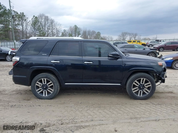 2020 Toyota 4Runner SR5 with VIN JTEBU5JR7L5748058, listed as a IAAI auction lot 41714902 with 107,950 mi miles. Bid and sale history available at carsss.com. Image 13.