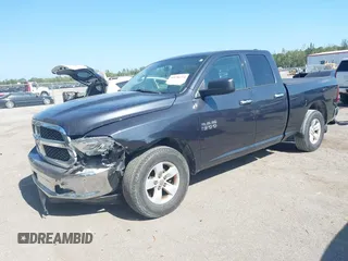 2018 Ram 1500 SLT z VIN 1C6RR6GG2JS303880, wystawiony jako IAAI lot #42138224 z przebiegiem 120 533 mil mil oraz . Historia ofert i sprzedaży dostępna na DreamBid. Obrazek 2.