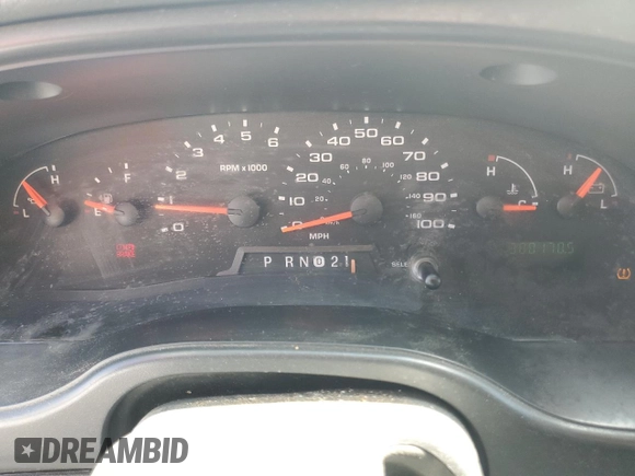 2008 Ford Econoline Passenger XL with VIN 1FBSS31L58DA91854, listed as a Copart auction lot 55474115 with 388,178 mi miles and Salvage title. Bid and sale history available at DreamBid. Image 9.