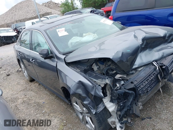 2014 Volkswagen Passat SE with VIN 1VWBT7A31EC109250, listed as a IAAI auction lot 33727929 with Not provided miles and . Bid and sale history available at DreamBid. Image 1.