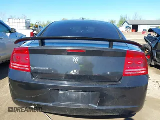 2008 Dodge Charger with VIN 2B3KA43R78H276417, listed as a IAAI auction lot 42139372 with 197,265 mi miles and . Bid and sale history available at DreamBid. Image 16.