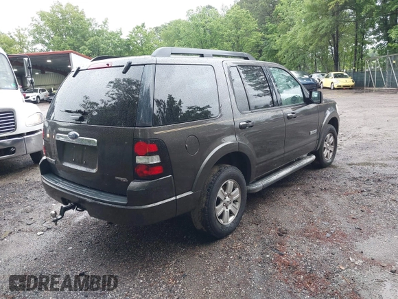 2007 Ford Explorer XLT with VIN 1FMEU73E57UB30980, listed as a IAAI auction lot 42243903 with 184,384 mi miles and . Bid and sale history available at DreamBid. Image 4.