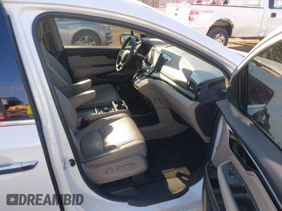 2024 Honda Odyssey Elite with VIN 5FNRL6H90RB028139, listed as a IAAI auction lot 41666330 with 8,516 mi miles and . Bid and sale history available at DreamBid. Image 5.
