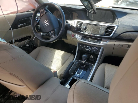 2015 Honda Accord Touring z VIN 1HGCR6F75FA009100, wystawiony jako Copart lot #64718605 z przebiegiem Nie podano mil oraz Szkoda całkowita • Salvage title. Historia ofert i sprzedaży dostępna na DreamBid. Obrazek 8.
