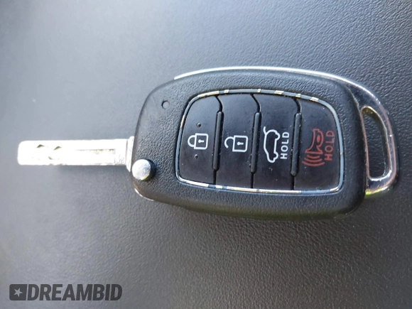 2019 Hyundai Tucson SE with VIN KM8J23A4XKU932814, listed as a IAAI auction lot 40968319 with 107,365 mi miles. Bid and sale history available at carsss.com. Image 11.